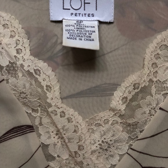 Delicate LOFT Shell - Picture 3 of 4